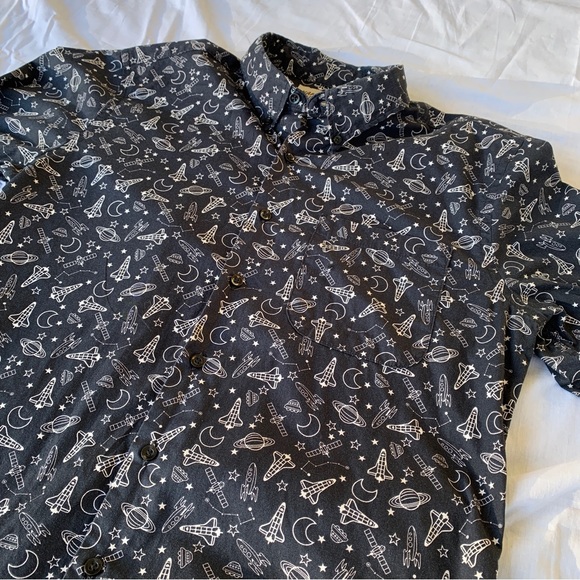 Naked And Famous Denim Button Down Shirt Mens Large Spaceship All Over Print - Picture 2 of 9